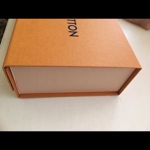 Louis Vuitton clutch box